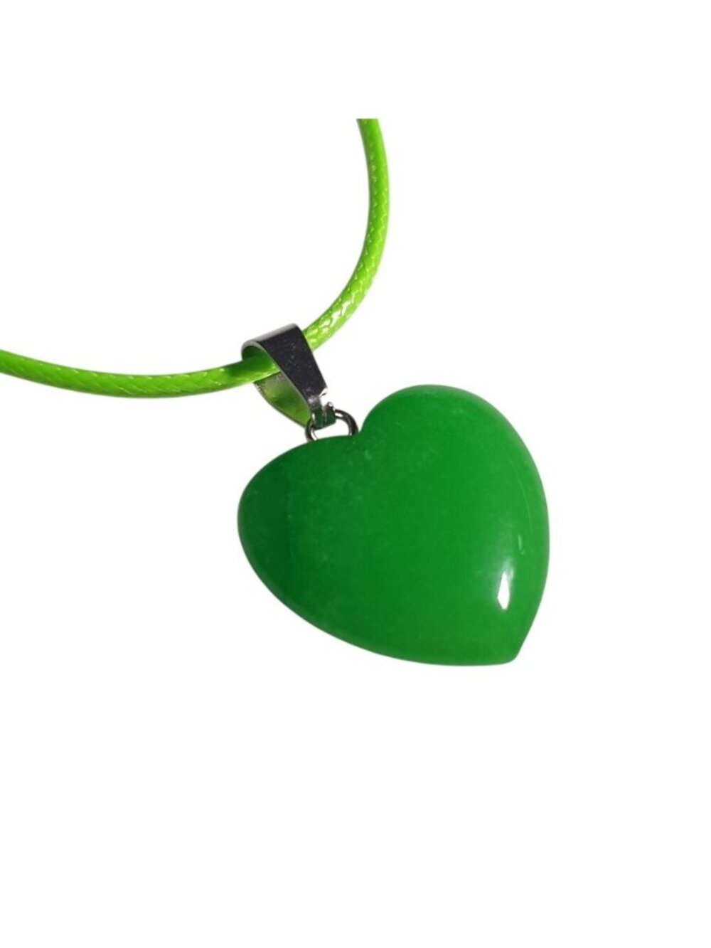 Heart Shaped Green Pendant Necklace Adjustable Chain Lightweight Elegant Jewelry